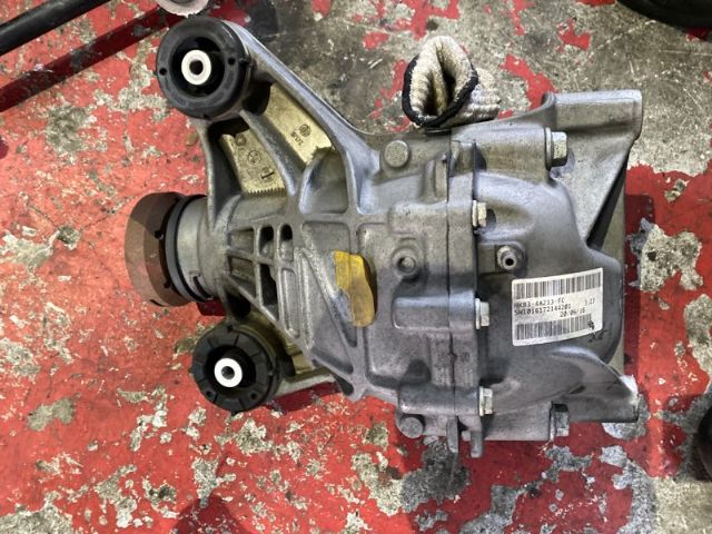Jaguar F-Pace X761 2016-on Rear Diff Assembly