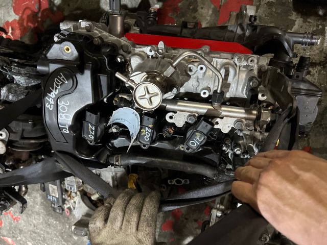 Peugeot 308 T9 2013-2016 Engine Assembly