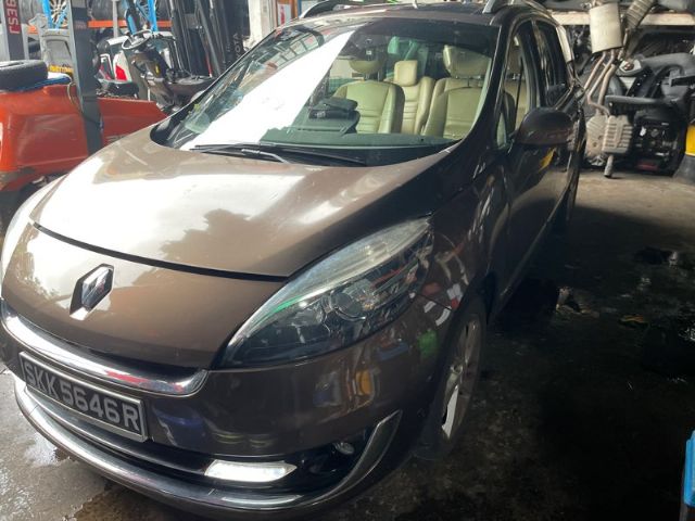 Renault Scenic III 2012-2015